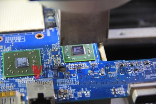 (筆電維修)惠普 COMPAQ CQ40-411AX 開機沒畫面~開機沒反應~影像黑屏~指示燈閃爍維修實例