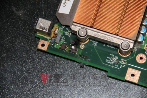 (筆電維修)東芝 TOSHIBA A75-S125 按開機鍵後電源燈閃爍~主機板短路維修實例 (筆電維修)東芝 TOSHIBA A75-S125 按開機鍵後電源燈閃爍~主機板短路維修實例
