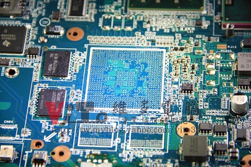 (筆電維修)新力 VAIO VGN-FZ35T(PCG-3A2T) 作業系統中破圖~顯示卡過熱故障~更換升級2011年生產週期的改良晶片維修實例