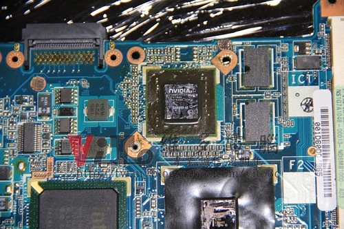 (筆電維修)華碩 ASUS U6S 開機後有背光沒畫面~有開機音效沒畫面顯示~顯示卡過熱故通病維修實例 (筆電維修)華碩 ASUS U6S 開機後有背光沒畫面~有開機音效沒畫面顯示~顯示卡過熱故通病維修實例