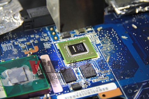 (筆電維修)華碩 ASUS W7S 六分割畫面~顯卡過熱故障~升級改良型顯卡維修實例 (筆電維修)華碩 ASUS W7S 六分割畫面~顯卡過熱故障~升級改良型顯卡維修實例