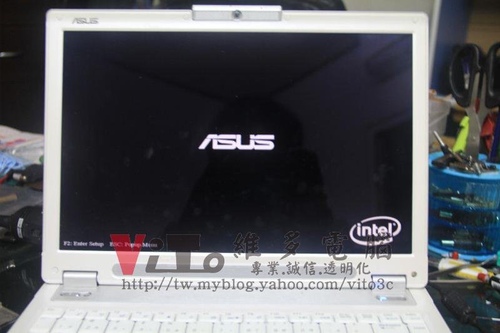 (筆電維修)華碩 ASUS W7J 顯卡過熱故障~無法開機~開機有開機音效沒畫面維修實例