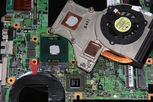 (筆電維修)惠普 HP Pavilion DV2500 (DV2610TX) 開機沒有畫面顯示~背光有亮~畫面全黑~開機黑屏~8400MG顯卡故障通病維修實例