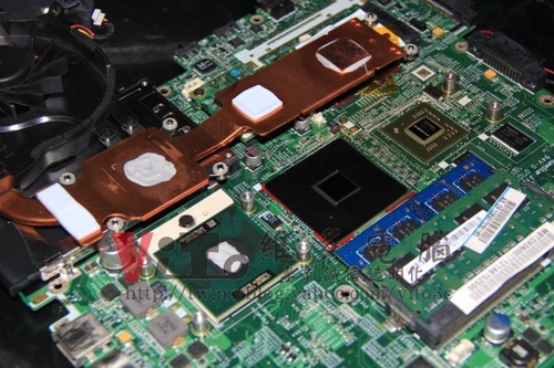 (筆電維修)宏碁 ACER ASPIRE 5570 有背光沒畫面~開機黑屏~外接影像正常~顯卡故障維修實例 (筆電維修)宏碁 ACER ASPIRE 5570 有背光沒畫面~開機黑屏~外接影像正常~顯卡故障維修實例