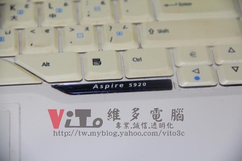 (筆電維修)宏碁 ACER Aspire 5920G 顯卡8600M GT畫面破圖~顯卡維修實例