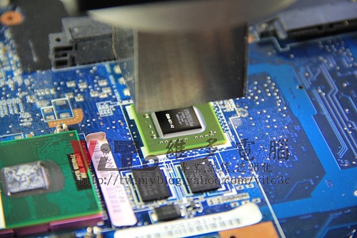 (筆電維修)華碩 ASUS W7S 顯示卡過熱通病~開機畫面異常~更換升級2012年生產週期改良型顯示卡晶片維修實例 (筆電維修)華碩 ASUS W7S 顯示卡過熱通病~開機畫面異常~更換升級2012年生產週期改良型顯示卡晶片維修實例
