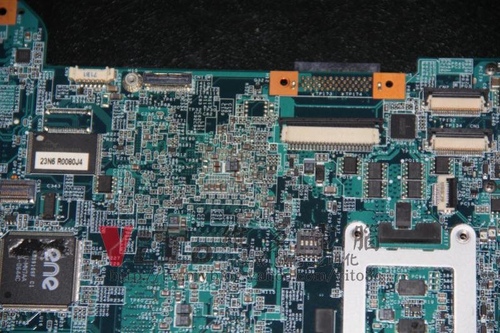 (筆電維修)新力 SONY VAIO VGN-C25T (PCG-6R9P) 顯卡故障導致畫面顯示異常~顏色異常~顯卡過熱維修實例 (筆電維修)新力 SONY VAIO VGN-C25T (PCG-6R9P) 顯卡故障導致畫面顯示異常~顏色異常~顯卡過熱維修實例