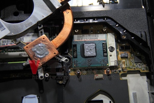 (筆電維修)華碩 ASUS F8SG 開機有背光沒畫面~開機有聲音沒畫面~顯卡故障升級實例