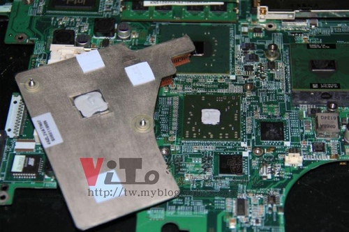 (筆電維修)宏碁 ACER ASPIRE 1652WLMi 藍底白字重開機~ATI顯卡故障導致系統不穩定維修實例