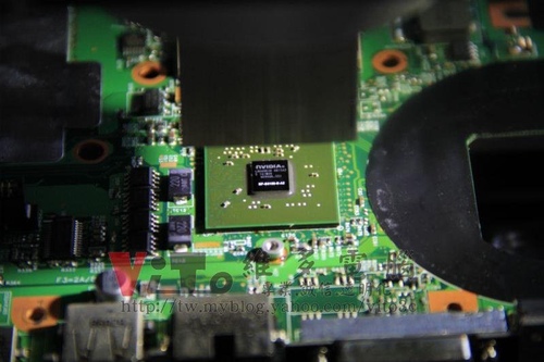(筆電維修)康柏 COMPAQ Presario V3000 (V3233AU) 開機電源燈亮~沒畫面顯示~無法開機維修實例