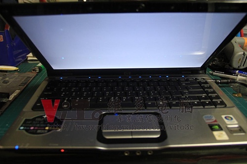 (筆電維修)惠普 HP DV2000 (DV2755TX) 開機有背光沒畫面~有光域沒畫面顯示~開機黑屏維修實例 (筆電維修)惠普 HP DV2000 (DV2755TX) 開機有背光沒畫面~有光域沒畫面顯示~開機黑屏維修實例