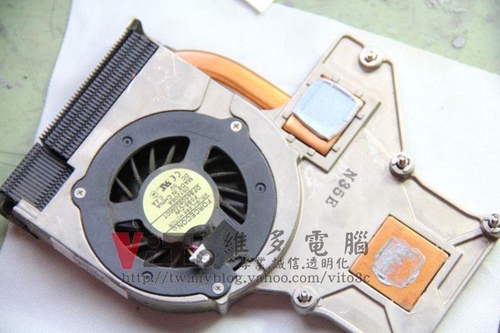 (筆電維修)康柏 COMPAQ Presario V3000 (V3806TX) 開機有背光但沒畫面~NVIDIA顯卡故障維修實例