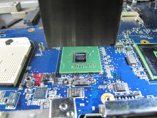 (筆電維修)華碩 ASUS A6T 開機沒畫面~無法開機~開機黑屏沒影像~主機板故障維修實例