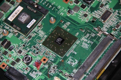 (筆電維修)微星MSI S420 過電不開機~電源燈恆亮維修實例