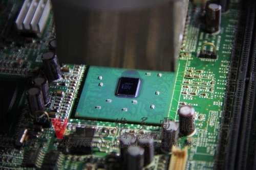 (主機板維修)不知名收銀作帳系統主機板~北橋RG82852GM晶片短路更換維修實例
