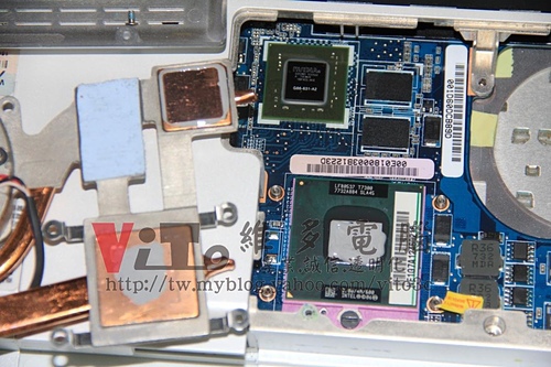 (筆電維修)華碩 ASUS W7S 畫面多格~畫面條紋亂碼~顯示卡過熱故障通病維修實例 (筆電維修)華碩 ASUS W7S 畫面多格~畫面條紋亂碼~顯示卡過熱故障通病維修實例