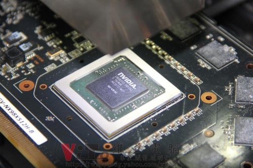 (顯卡維修)技嘉 9800GTX 重磅顯卡~不開機~破圖~條紋~馬賽克~顯示異常維修實例