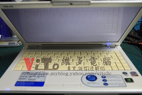 (筆電維修)華碩 ASUS W7SG 開機有聲音沒影像~顯示卡故障黑畫面~開機有背光沒畫面~無法開機維修實例 (筆電維修)華碩 ASUS W7SG 開機有聲音沒影像~顯示卡故障黑畫面~開機有背光沒畫面~無法開機維修實例