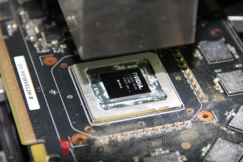 (顯卡維修)技嘉 9800GTX 重磅顯卡~不開機~破圖~條紋~馬賽克~顯示異常維修實例