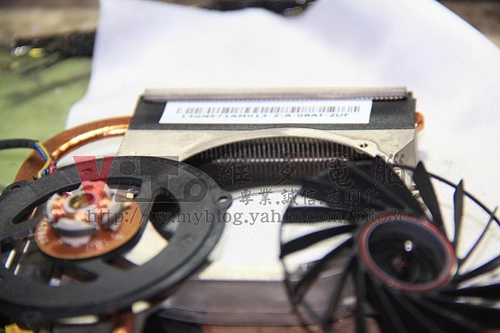 (筆電維修)華碩 ASUS F6V 開機沒畫面~開機沒反應~無法開機~顯卡故障維修實例