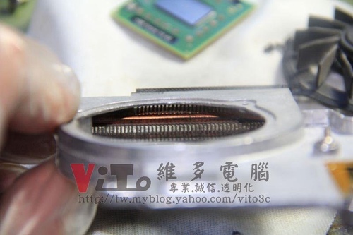 (筆電維修)康柏 COMPAQ Presario V3000 (V3233AU) 開機電源燈亮~沒畫面顯示~無法開機維修實例