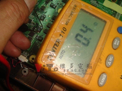 (筆電維修)華碩 ASUS F8S 不過電~沒燈號~開機沒反應維修實例