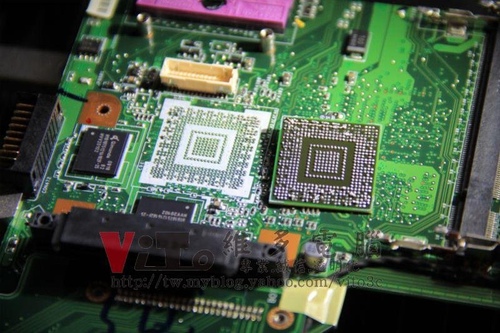 (筆電維修)華碩 ASUS F6S 顯示六個畫面~畫面分格~NVIDIA 9300M 獨立顯卡故障通病維修實例 (筆電維修)華碩 ASUS F6S 顯示六個畫面~畫面分格~NVIDIA 9300M 獨立顯卡故障通病維修實例