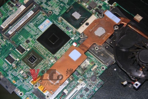 (筆電維修)宏碁 ACER Aspire 5572WXMi 畫面顯示異常~顯卡破圖花屏維修實例