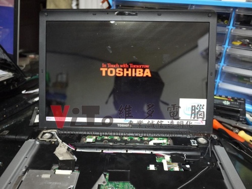 (筆電維修)東芝 TOSHIBA Satellite M200(M206) 無法開機~開機後斷電~多次開機可開機成功~不定時當機重啟~過熱當機維修實例