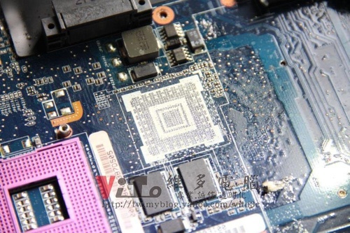 (筆電維修)華碩 ASUS W7S 顯卡故障導致畫面六分割~且時好時壞維修實例 (筆電維修)華碩 ASUS W7S 顯卡故障導致畫面六分割~且時好時壞維修實例