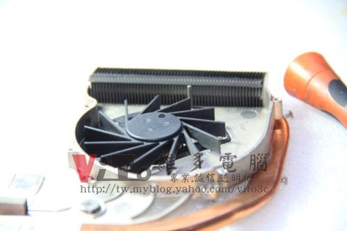(筆電維修)惠普 COMPAQ Presario CQ40 開機後燈號閃爍~Caps lock與scroll同時閃爍~無法開機維修實例