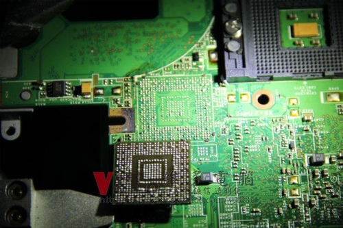 (筆電維修)惠普 HP DV2500 開機燈有亮~沒畫面顯示~開機黑屏~無法開機維修實例