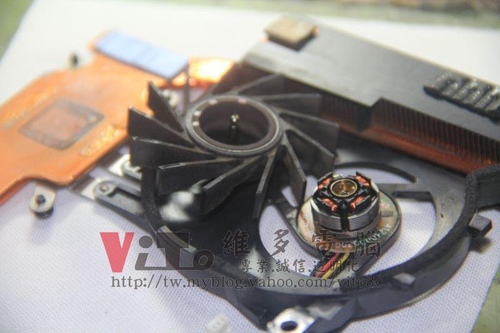 (筆電維修)宏碁 ACER Aspire 5572WXMi 畫面顯示異常~顯卡破圖花屏維修實例
