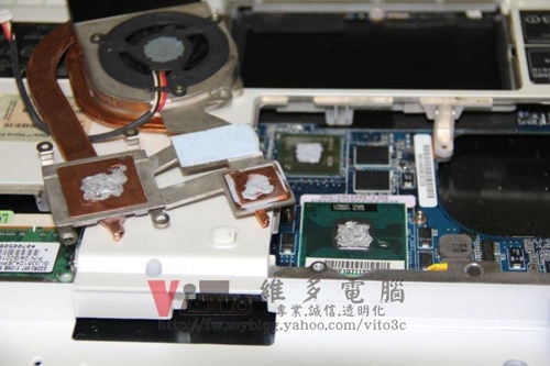 (筆電維修)華碩 ASUS W7J (白) 插電不過電~變壓器燈不亮~無法開機維修實例