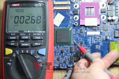 (筆電維修)聯想 LENOVO Y410 不過電~無法開機維修實例(壞很大)