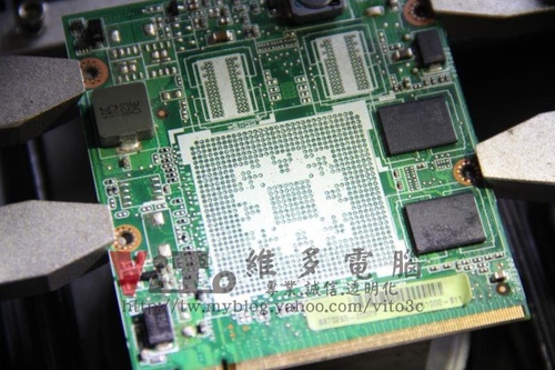 (筆電維修)華碩 ASUS F8SG 顯卡故障~畫面偏移~9300MG顯卡通病維修實例