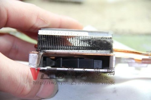 (筆電維修)華碩 ASUS G1S 開機畫面破圖~畫面線條~顯卡花屏故障維修實例