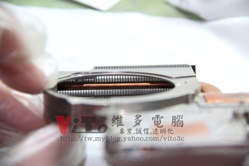 (筆電維修)康柏 COMPAQ Presario V3000 (V3806TX) 開機有背光但沒畫面~NVIDIA顯卡故障維修實例