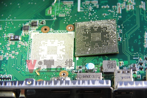 (筆電維修)華碩 ASUS G1S 開機彩色線條~畫面顯示異常~開機有音效沒畫面~作業系統中黑屏當機顯卡故障維修實例