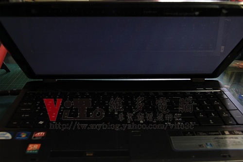 (筆電維修)宏碁 ACER ASPIRE 5738ZG 插電後不過電~面板背光自動亮起~無法開機~插電就亮面板維修實例