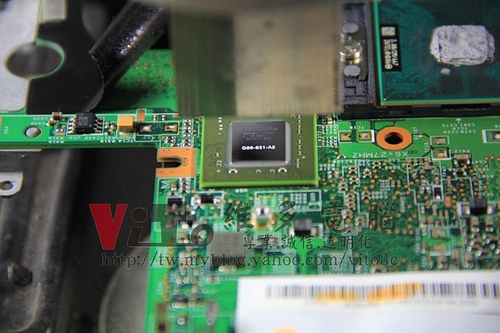 (筆電維修)惠普 COMPAQ V3700 (V3708TX) NVIDIA顯卡故障通病維修~開機有背光沒影像~無法開機~開機黑屏維修實例 (筆電維修)惠普 COMPAQ V3700 (V3708TX) NVIDIA顯卡故障通病維修~開機有背光沒影像~無法開機~開機黑屏維修實例