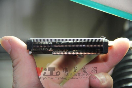 (筆電維修)惠普 HP Pavilion DV2000 (DV2500) 畫面分割~多重畫面~顯示異常維修實例 (筆電維修)惠普 HP Pavilion DV2000 (DV2500) 畫面分割~多重畫面~顯示異常維修實例