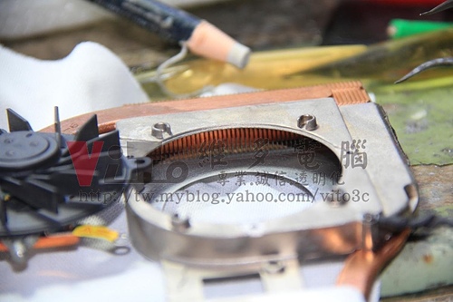 (筆電維修)華碩ASUS F8S (F8SG) 開機有聲無影~開機沒畫面~NVIDIA顯示卡故障通病維修實例 (筆電維修)華碩ASUS F8S (F8SG) 開機有聲無影~開機沒畫面~NVIDIA顯示卡故障通病維修實例
