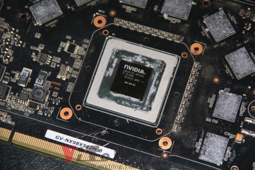 (顯卡維修)技嘉 9800GTX 重磅顯卡~不開機~破圖~條紋~馬賽克~顯示異常維修實例