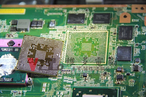 (AIO電腦維修)新力 SONY VAIO PCG-281L 顯卡故障出現線條~開機彩色線條~畫面顯示異常~開機沒畫面~NVIDIA顯卡故障通病維修實例