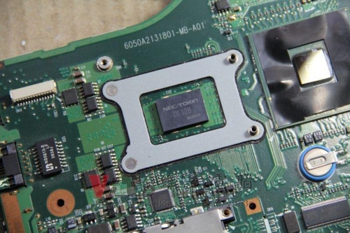 (筆電維修)東芝 TOSHIBA A200 開機沒畫面~過熱當機~藍底白字維修實例