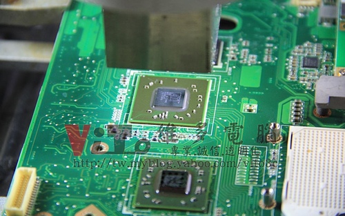 (筆電維修)華碩 ASUS K40AB 開機沒畫面~開機沒反應~開機後風扇狂轉~黑屏無法開機維修實例