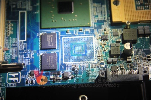 (筆電維修)新力 SONY VAIO VGN-C25T (PCG-6R9P) 開機有背光~但無畫面顯示~顯卡過熱開機黑屏維修實例 (筆電維修)新力 SONY VAIO VGN-C25T (PCG-6R9P) 開機有背光~但無畫面顯示~顯卡過熱開機黑屏維修實例