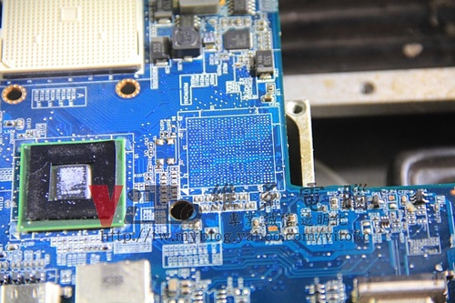 (筆電維修)惠普 COMPAQ CQ40-411AX 故障燈號閃爍~無法開機~開機沒畫面維修實例