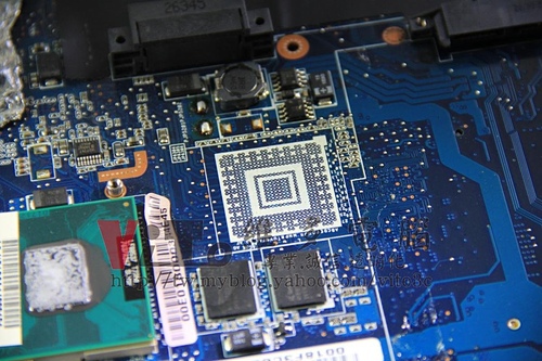 (筆電維修)華碩 ASUS W7J 畫面顯示異常~NVIDIA顯卡故障通病~花屏條紋~無法進入作業系統維修實例